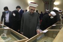 بازدید میهمانان خارجی سی‌وپنجمین کنفرانس وحدت از کتابخانه ملی
