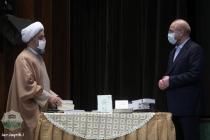 مراسم رونمایی از کتاب‌های تقریبی در اختتامیه سی و پنجمین کنفرانس بین المللی وحدت اسلامی