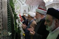 تجدید میثاق مهمانان سی و ششمین کنفرانس وحدت اسلامی با آرمان‌های امام خمینی(ره)