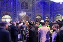 ادای احترام میهمانان کنفرانس به امام شهید وحدت