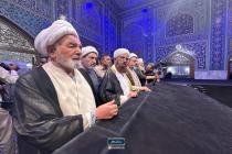 ادای احترام میهمانان کنفرانس به امام شهید وحدت
