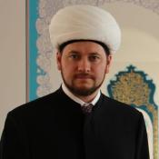 آقای دمیر محی الدینوف 